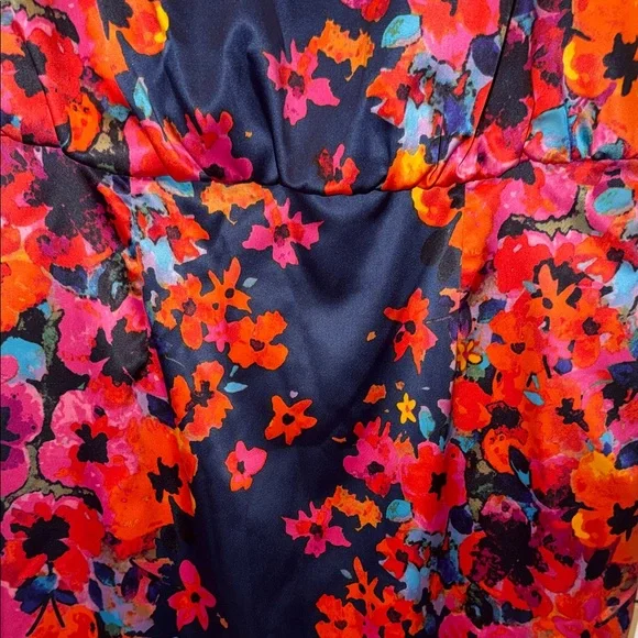 Evan Picone Vibrant Floral Sheath Dress Size 4 - Picture 2 of 6